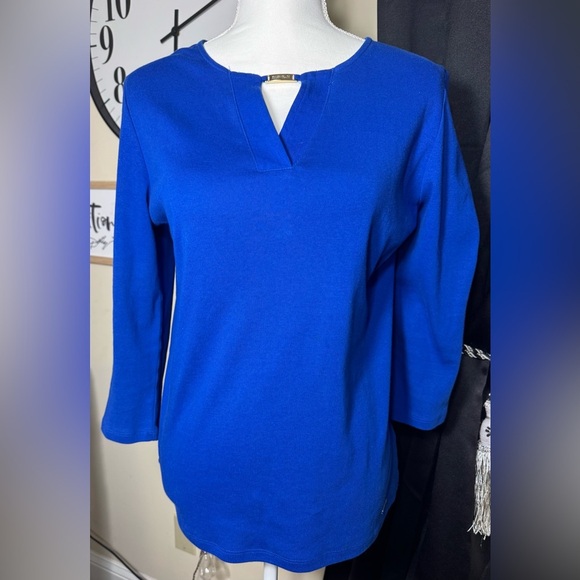 Ellen Tracy Vibrant Blue V-Neck 3/4 sleeve Top size large - Picture 1 of 7